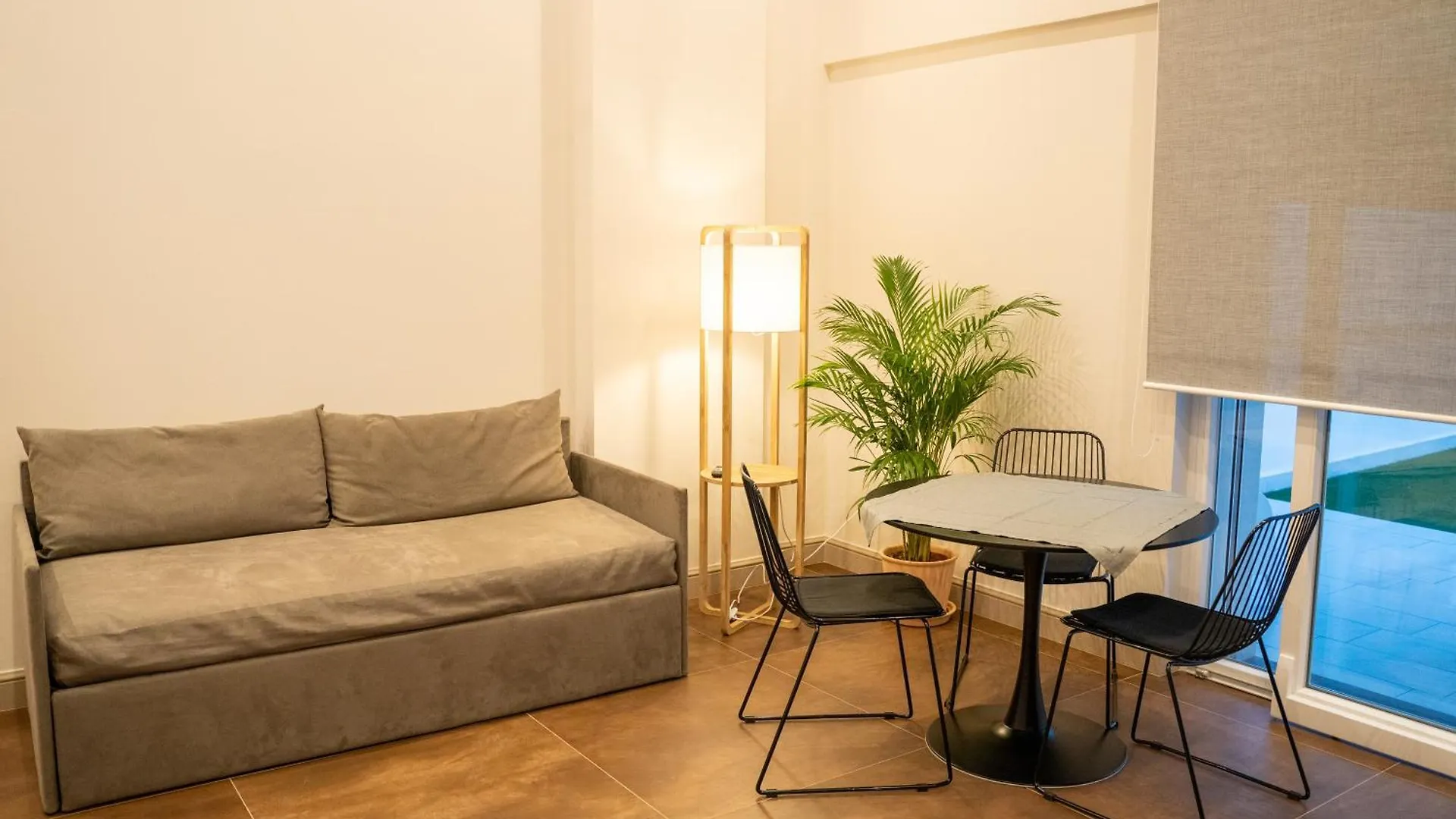 בארי Apartament Rent Casa Almika Giulio Petroni